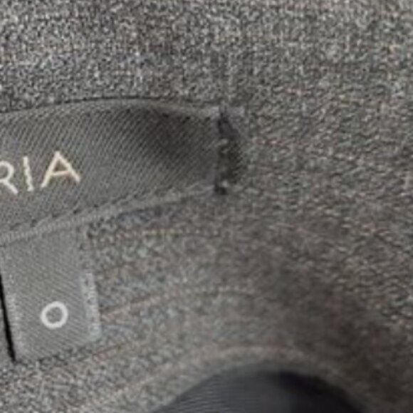 BCBG / Max Azria Julia Wool Blend Pencil Skirt Back Pleat Grey Sz 0 - Picture 12 of 12